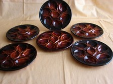 lot de 6 assiettes à HUÎTRES SAINT CLÉMENT  en céramique et " BARBOTINE"  FRANCE