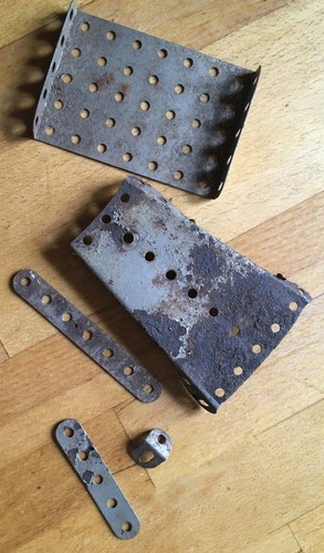 Petit lot pièces meccano - petit, de