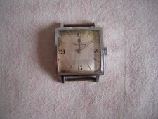 MONTRE ANCIENNE CARREE LIP DAUPHINE