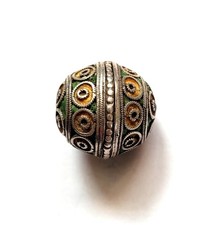 Très ancienne perle - Boule