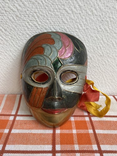 Ancien masque décoratif - décoratif, en