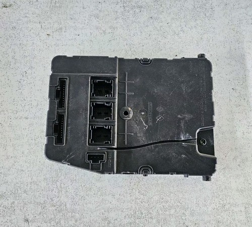 Boitier uch module demarrage - module,