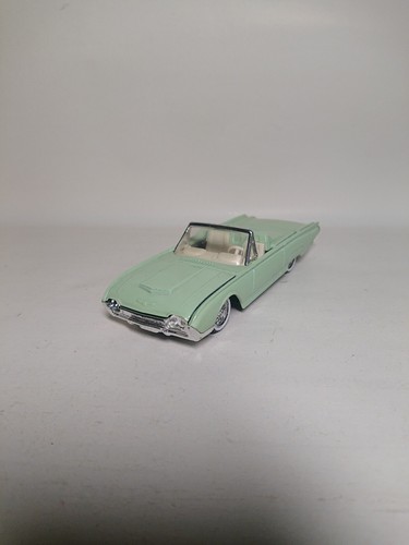 Solido ford thunderbird - 1/43,