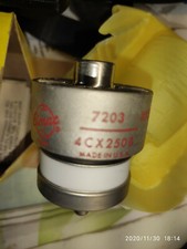 Valve Tube à vide 7203/4CX250B Eimac... V7