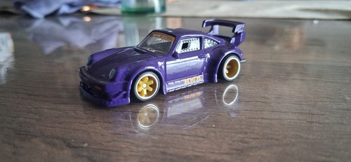 Hot wheels rwb porsche 930 - porsche,
