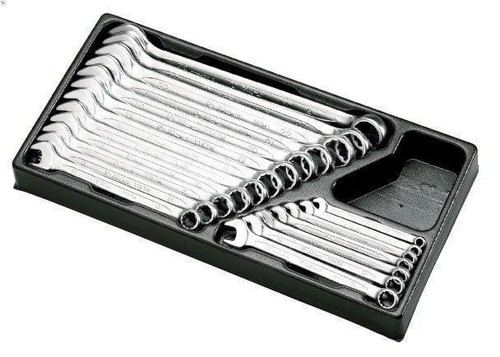 Insert avec outils pour chario