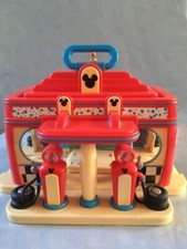 Garage/station de lavage mickey - disney disneystore