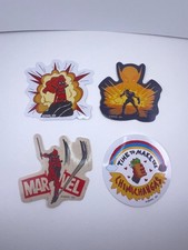Lot 4 stickers Univers Marvel