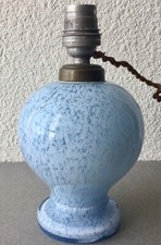 PIED de LAMPE A POSER en VERRE MOUCHETE. Verre de CLICHY-PANTIN . Début XXÈME.