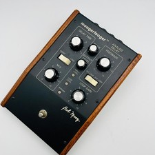 Moog Moogerfooger MF-104
