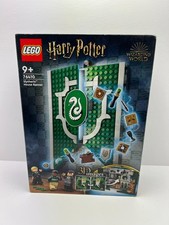 Boite lego harry potter 76410 le blason de la maison serpentard ( non ouvert )