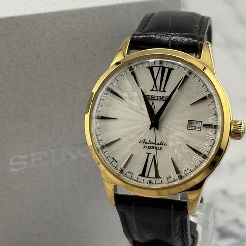 Montre mécanique blanche