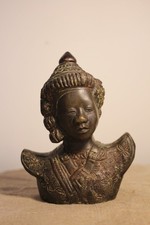 Ancienne et rare statuette en