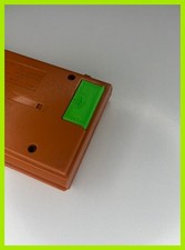 Cache pile Nintendo game &