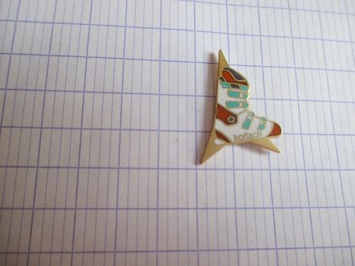 Pin chaussure ski - ,