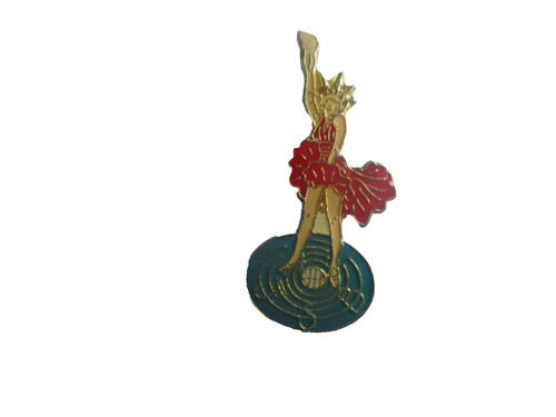 Pin marilyn monroe statue - marilyn,