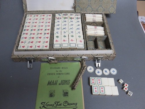 Vintage smaller ladies - smaller,