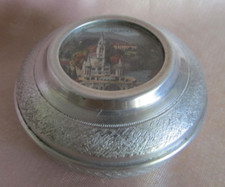 Boite ancienne en aluminium