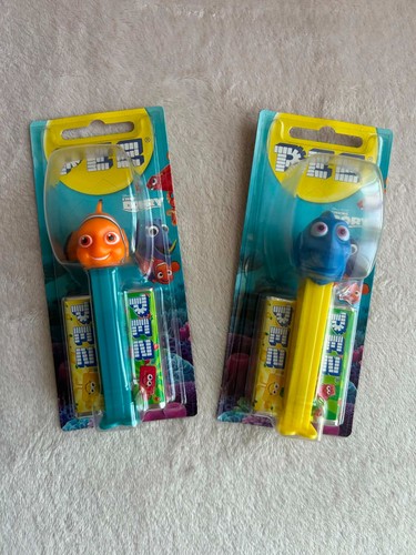 Lot distributeurs pez le - 4,