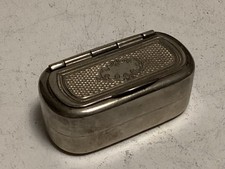 Ancienne Petite Boîte Tabac à Priser Ou Pilulier. Métal Chromé Ou Argenté. 1900