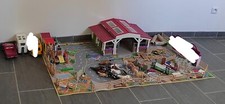 Grand ensemble SCHLEICH écurie, chevaux, manège, van, personnage, accessoires...