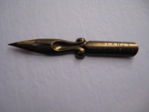 Rare plume blanzy - plume, poure