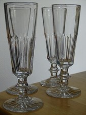 BACCARAT 4 ANCIENNES FLUTES A