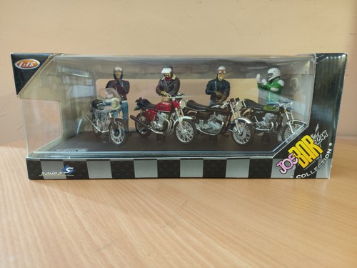 Collection figurines moto - de, 4