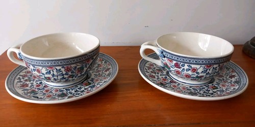 Tasses thé anciennes en - À,