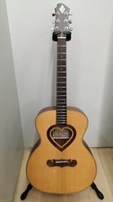 Guitare acoustique ZEMAITIS