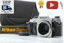 avec étui et sangle [Presque