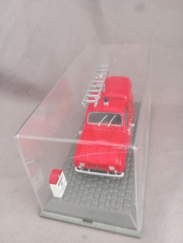 Camion pompiers renault - pompiers, 1/43