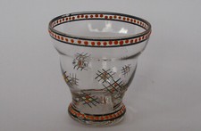 Petit gobelet verre émaillé