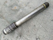 Axe roue avant SUZUKI 750 gsxr k1 k2 k3 2000 2001 2002 2003