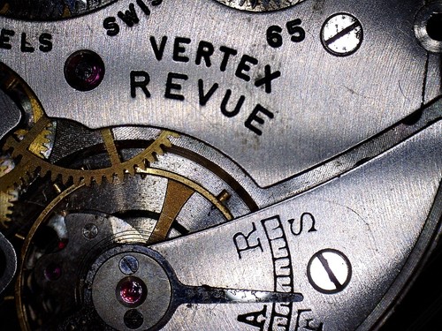 Montre vertex revue - 65, /