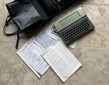 Ordinateur Olivetti M10 avec