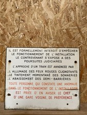 ANCIENNE PLAQUE ÉMAILLÉE