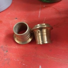  LOT DE 2  GROS SABOT LOUIS XVI BRONZE POUR COMMODE CONSOLE GUÉRIDON 