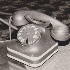 Téléphone à cadran rotatif