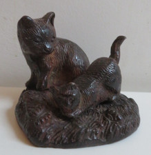 statuette régule ou bronze chat et chaton patine brune 19 e DLG bronze de Vienne