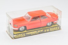 Norev Panhard 24 BT Berline
