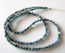 Perle de diamant brut bleu