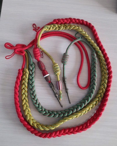 Ancienne fourragère triple - fourragère,
