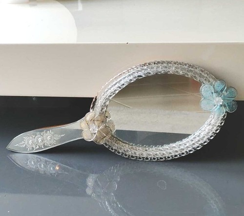 Miroir courtoisie face a - courtoisie,