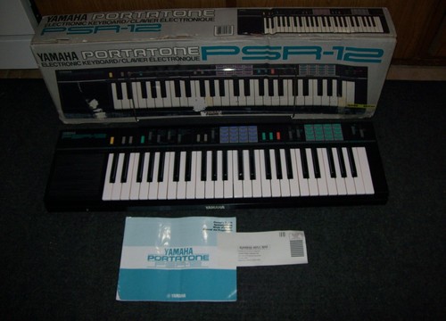 Vintage yamaha portable - yamaha,