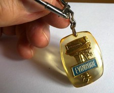 Ancien porte clé inclusion