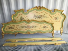 ANCIEN LIT STYLE VÉNITIEN EN BOIS PEINT ET DORÉ MOTIFS FLEURIS-180 CM LARGE-N°14