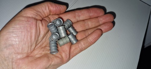 Dinky toys bidons originaux - 10,