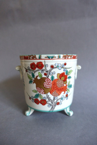 Pot tripode porcelaine - pot,