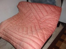 grande grosse couverture piquee  laine mouton  1930   vieux rose